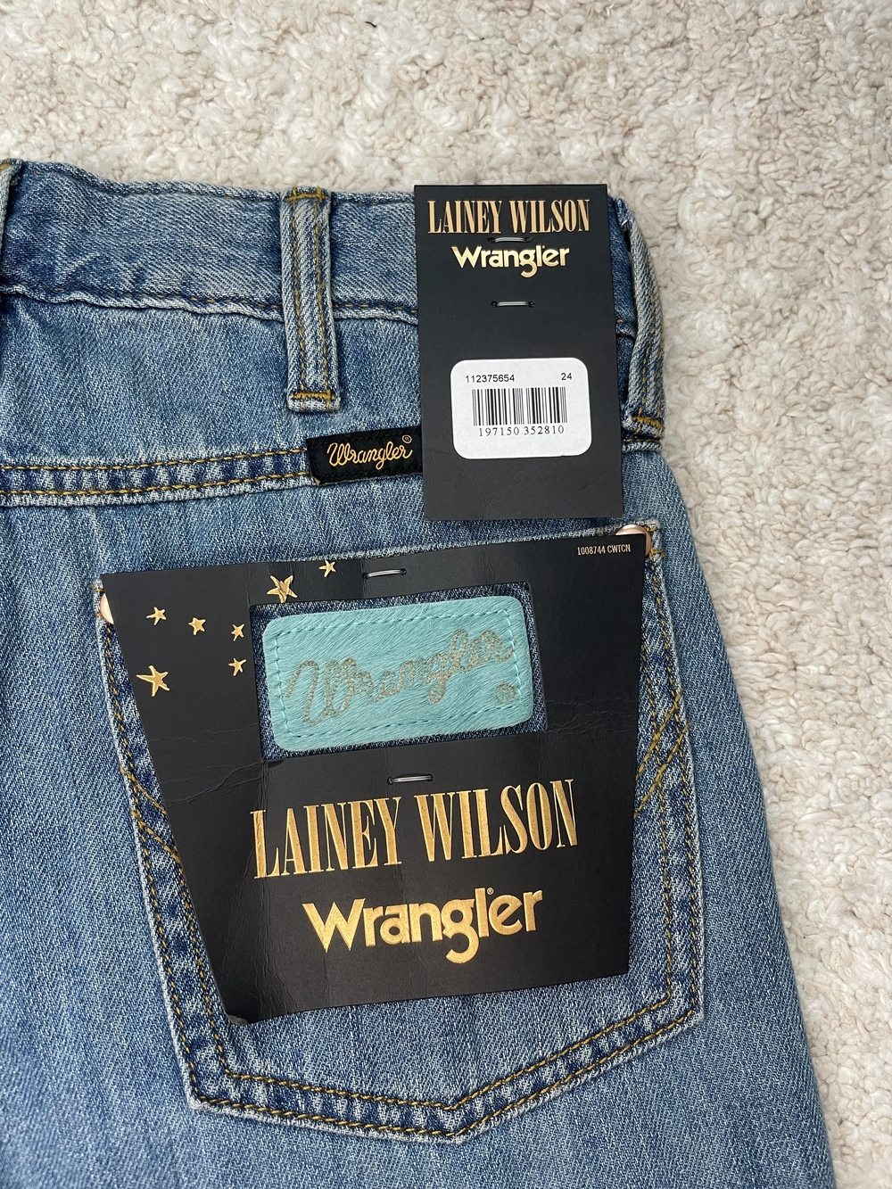 Wrangler NWT Blue Embroidered Wide-Leg Jeans Size 24 - Picture 12 of 13